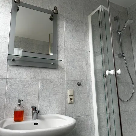 Bright By Interior - Herkulesblick, Familienzimmer, Garten, Bhf Naehe 公寓 *