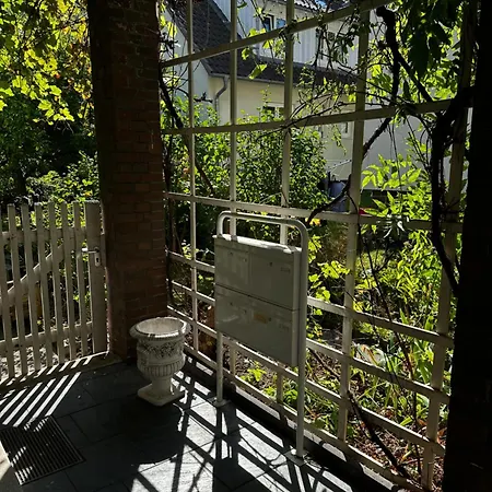 公寓 Bright By Interior - Herkulesblick, Familienzimmer, Garten, Bhf Naehe 卡塞尔