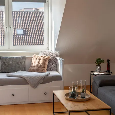 Bright By Interior - Herkulesblick, Familienzimmer, Garten, Bhf Naehe