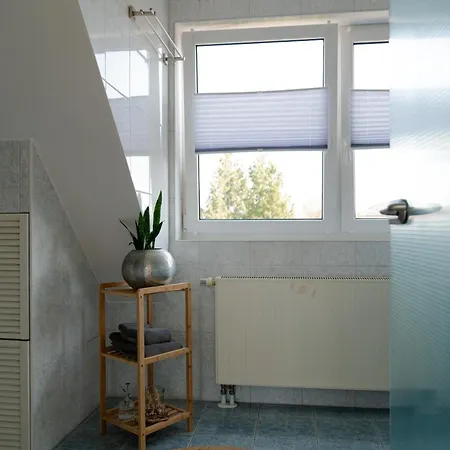 公寓 Bright By Interior - Herkulesblick, Familienzimmer, Garten, Bhf Naehe *