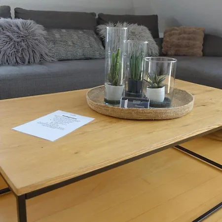 Bright By Interior - Familien App Fuer 4 Personen & Kinderbett - Gartennutzung- Ausblick Zum Herkules - Nahe Ice-bahnhof & Unesco Weltkulturerbe Herkules & Schloss Wilhelmshoehe Διαμέρισμα