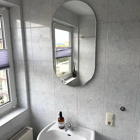 Interior - Premium Und Fuer Bis Zu 5 Personen & Kinderbett - Gartennutzung- Ausblick Zum Herkules - Nahe Ice-bahnhof & Unesco Weltkulturerbe Herkules & Schloss Wilhelmshoehe *