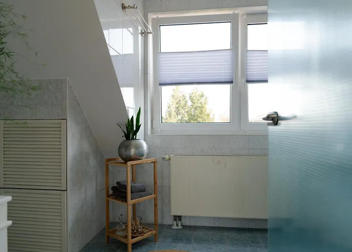 Apartment Bright By Interior - Herkulesblick, Familienzimmer, Garten, Bhf Nähe *